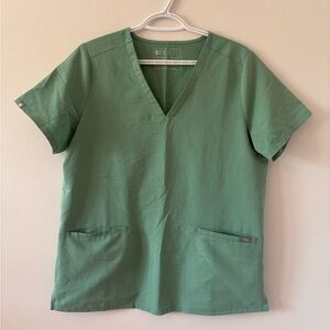 FIGS Casma Three-Pocket Scrub Top M